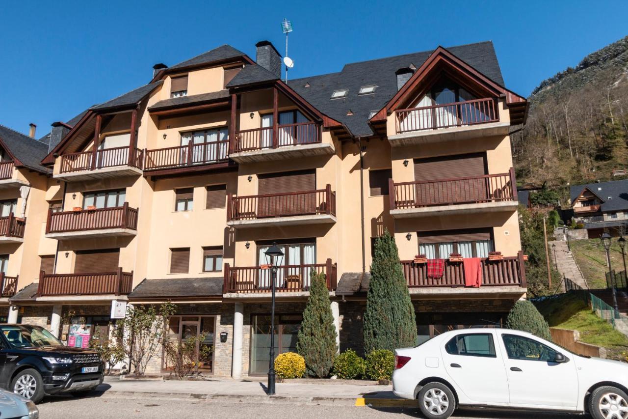 Apartamento Maladeta Vielha Exterior photo